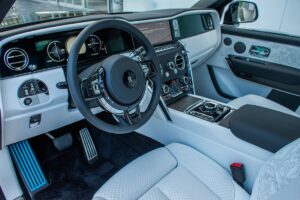New-2025-Rolls-Royce-Cullinan-Series-II-1729696644