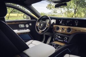 Rolls-Royce-Ghost-SeriesII-Luxury-Interior-1024x683