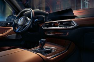 bmw-x5-dashboard-view-246568